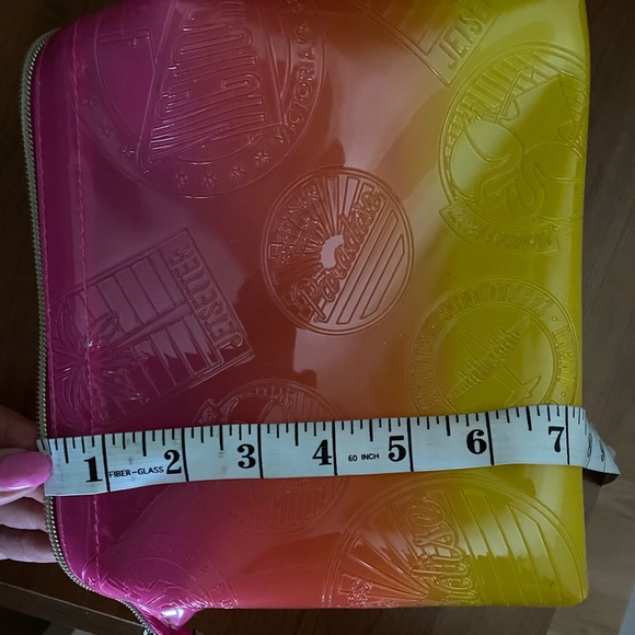 Victorias Secret Makeup Bag - Picture 5 of 7